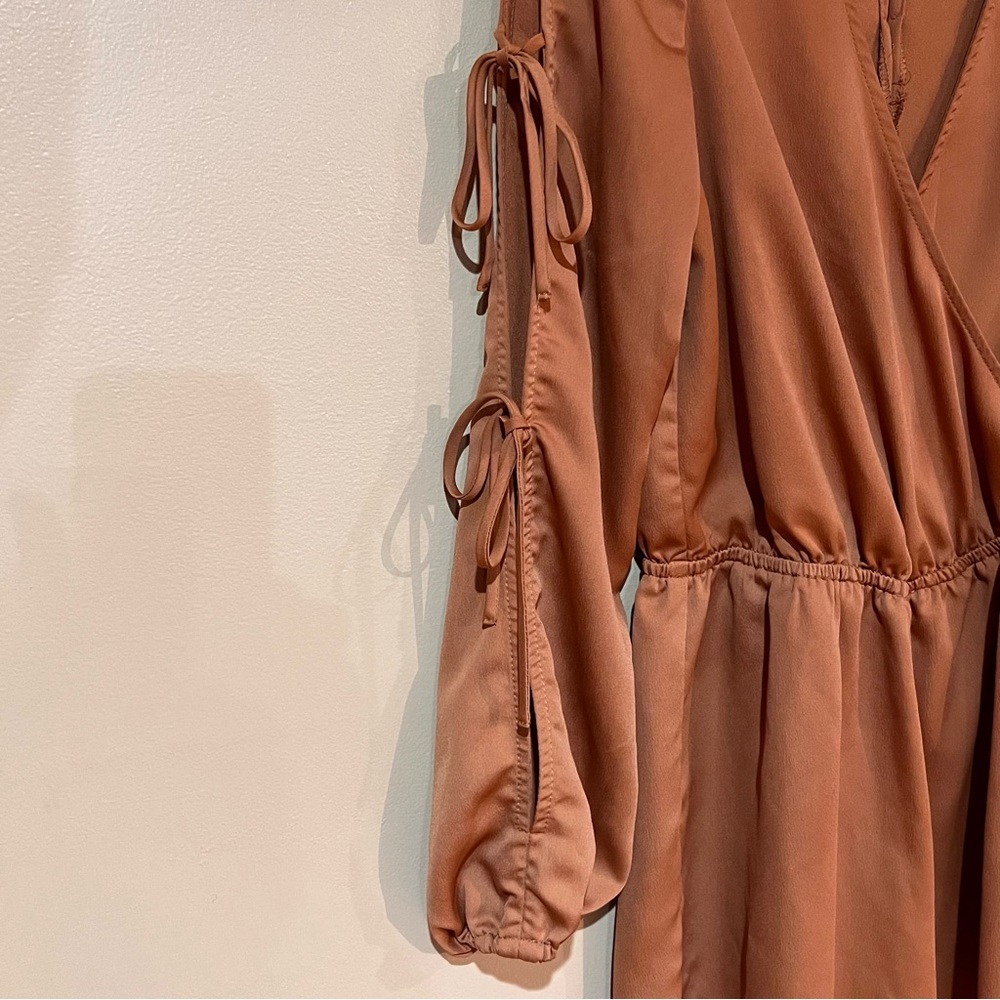 Material Girl Brown Long Sleeve Romper, Sz Medium - Picture 4 of 7